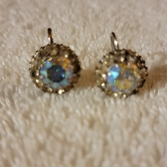 Vintage screwback earrings. Blue stone with rhinestones surrounding. - Picture 4 of 4